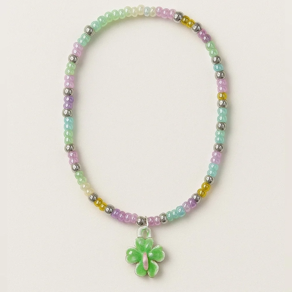 ⚜️💕 Pastel Beaded Kid’s Bracelet with Clover Charm ☘️💎💫